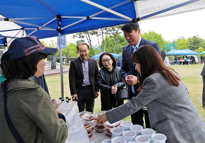 수원시 권선구 새마을부녀회, 사랑나눔장터 개최
