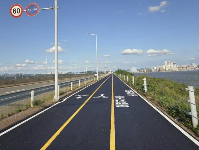 시화호방조제 자전거도로