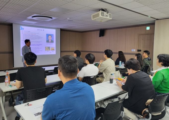 이천교육지원청-이천시, 교원 대상 ‘반도체 전문인재 양성 직무연수’ 운영