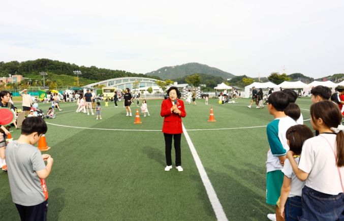 2025년 이천시 ‘찾아가는 싱글벙글 팝업 놀이터’ 성황리 개최