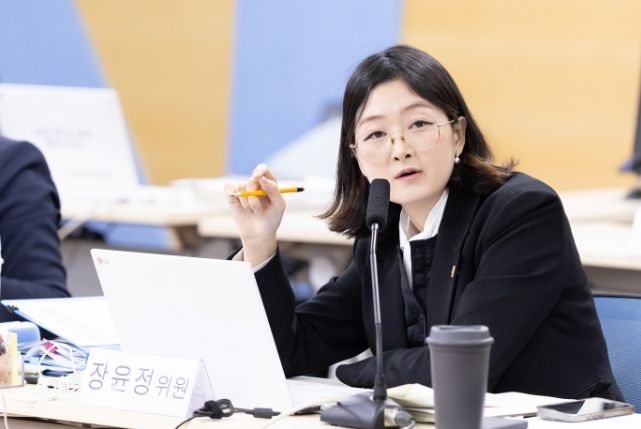 장윤정 의원(더불어민주당, 안산3)