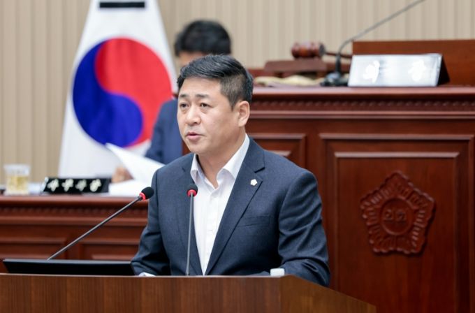 정은철 운영위원장