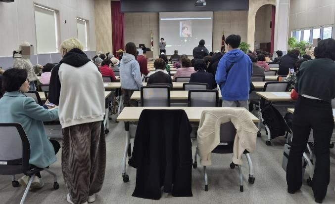 11일 구갈다목적복지회관에서 진행된 교육 모습