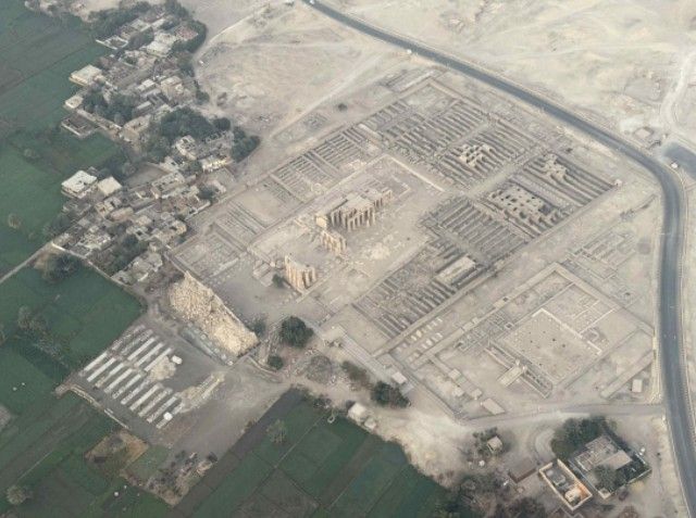 라메세움 신전 전경